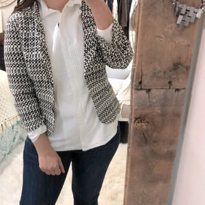 Cabi size 8 black & white circle print career blazer